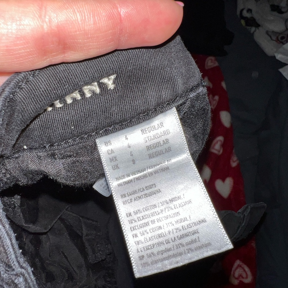 American Eagle skinny jeans
